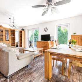 Eine Seltenheit- familienfreundliches Einfamilienhaus in Remmingsheim-Neustetten - Bild 1