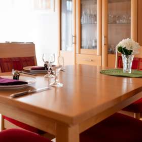 3-Zimmer-Wohnung · Deizisau · 108 m² · 548.000 € kaufen - Es ist eingedeckt