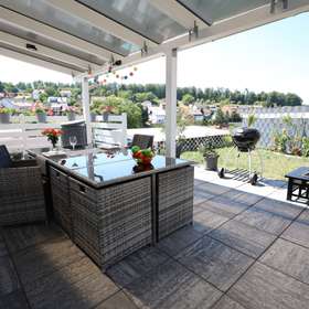 Schönes Einfamilienhaus mit Außenpool und ELW in Neuenbürg-Arnbach -Solarenergie - - Bild 4