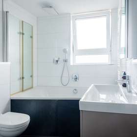 2.5-Zimmer-Wohnung · Leonberg · 63 m² · 241.000 € kaufen - Badezimmer