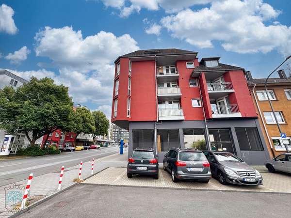 zentral gelegene 2-Zimmer-Wohnung mit Entwicklungspotenzial – Etagenwohnung in Wuppertal