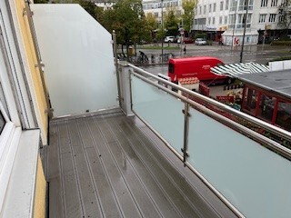 Möblierte Balkonwohnung direkt an der U3-Haltestelle - Photo 5