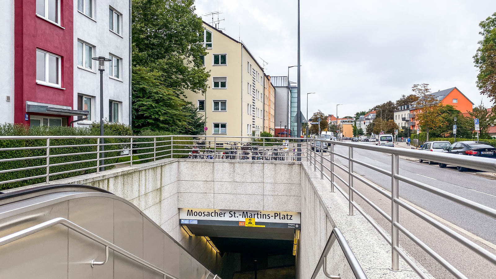 Top ausgestattete, charmante Wohnung mit Minigarten - Foto 3