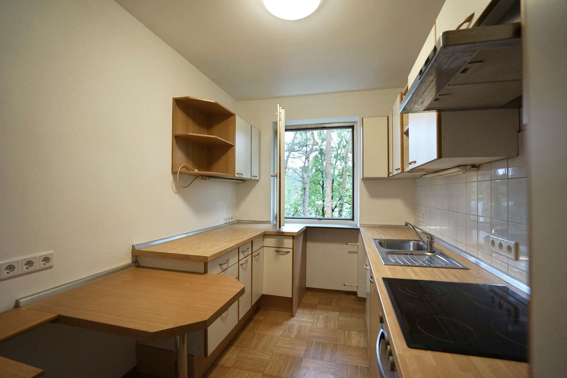 hier können Sie auch selbst mitgehalten 