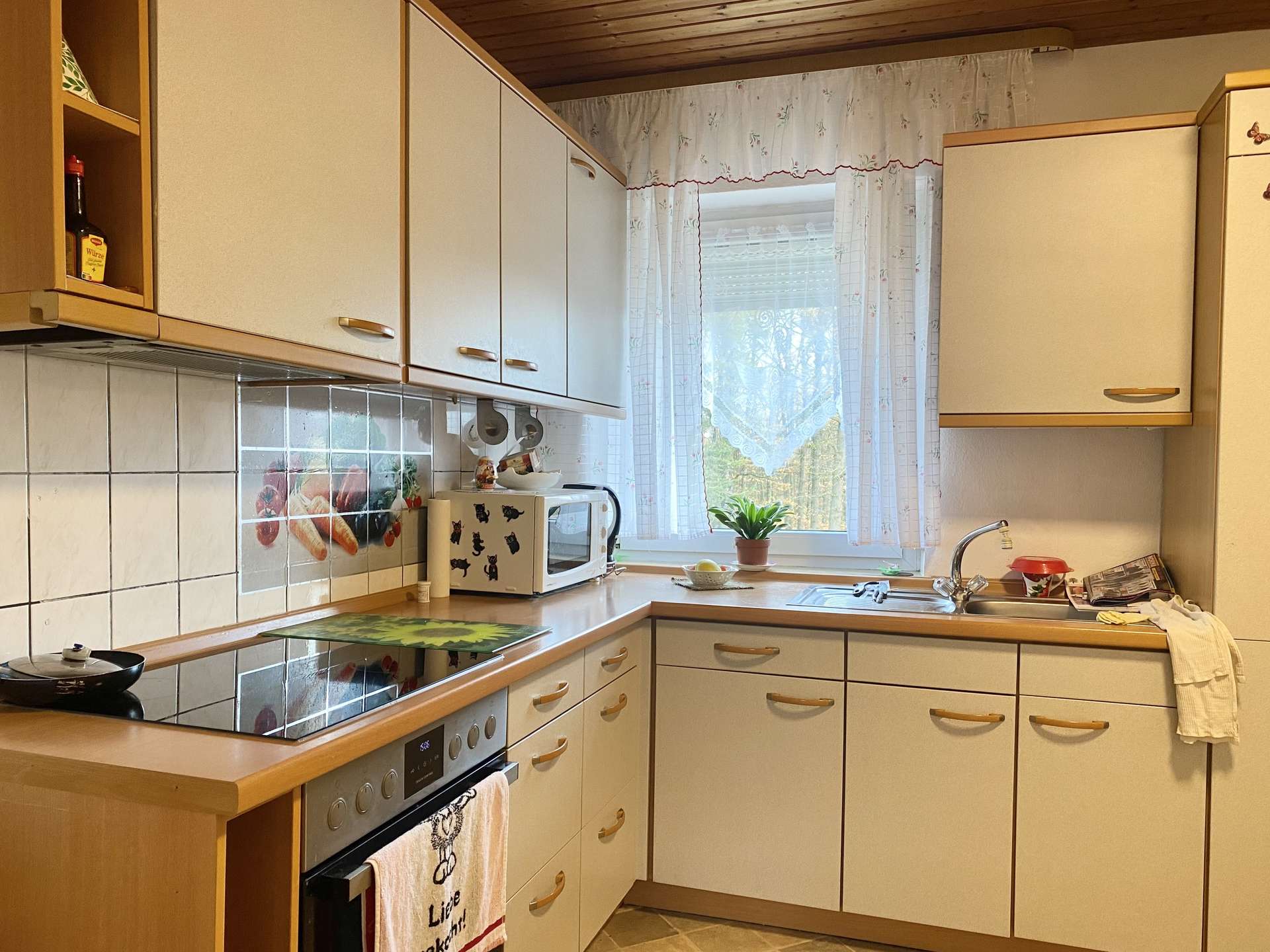 Einbauküche vorhanden