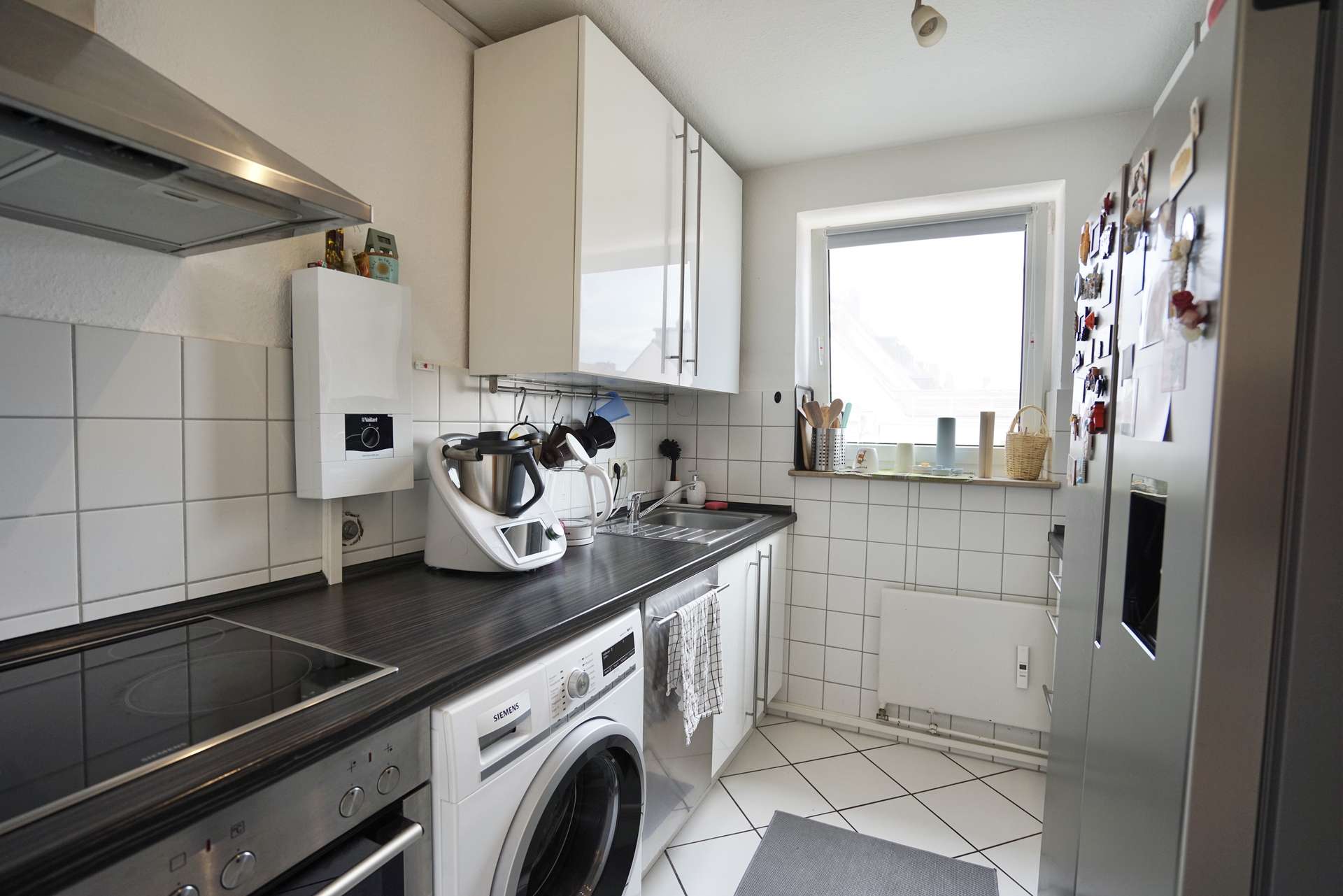 EBK vorhanden mit Geräten