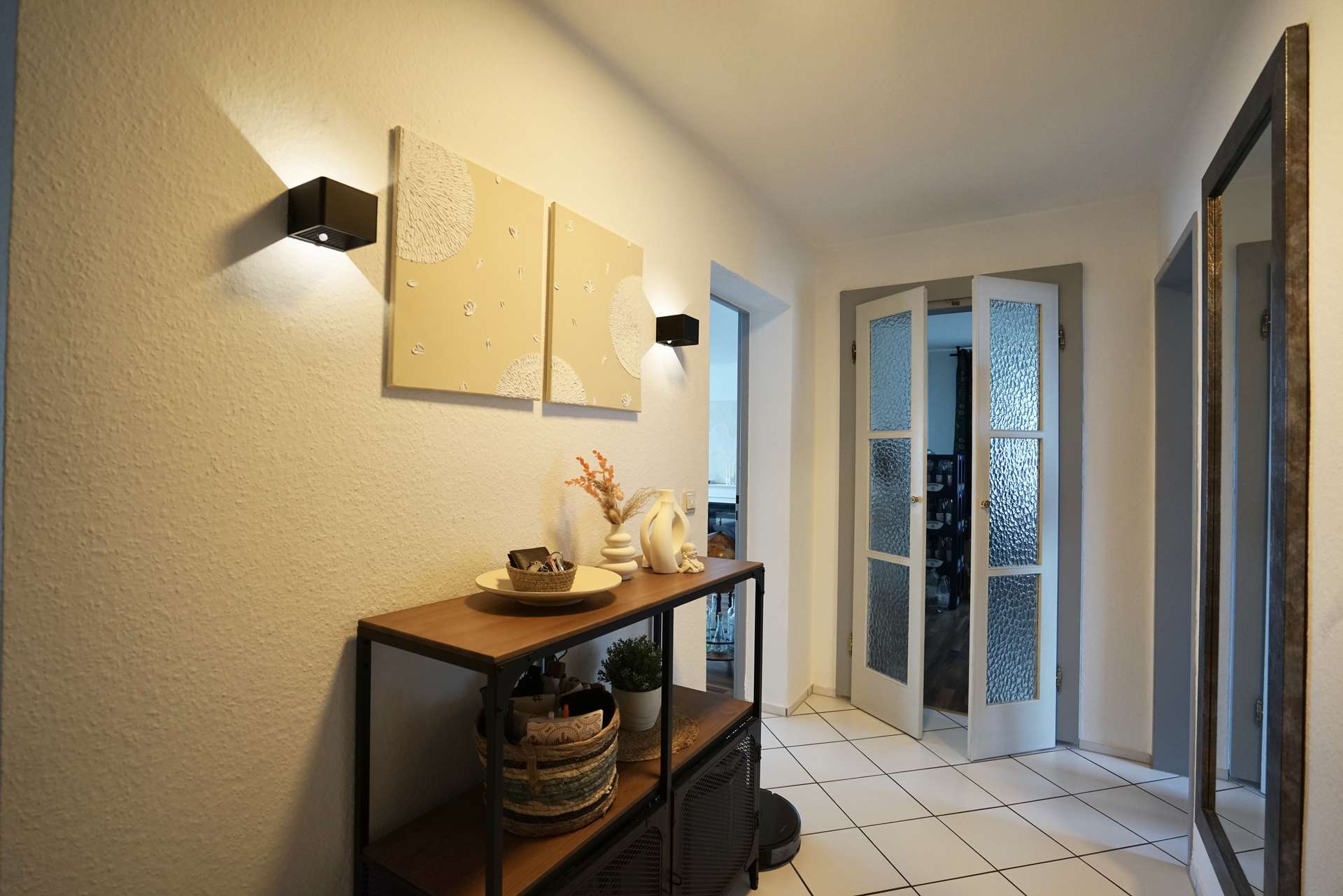 alle Zimmer vom Flur aus erreichbar