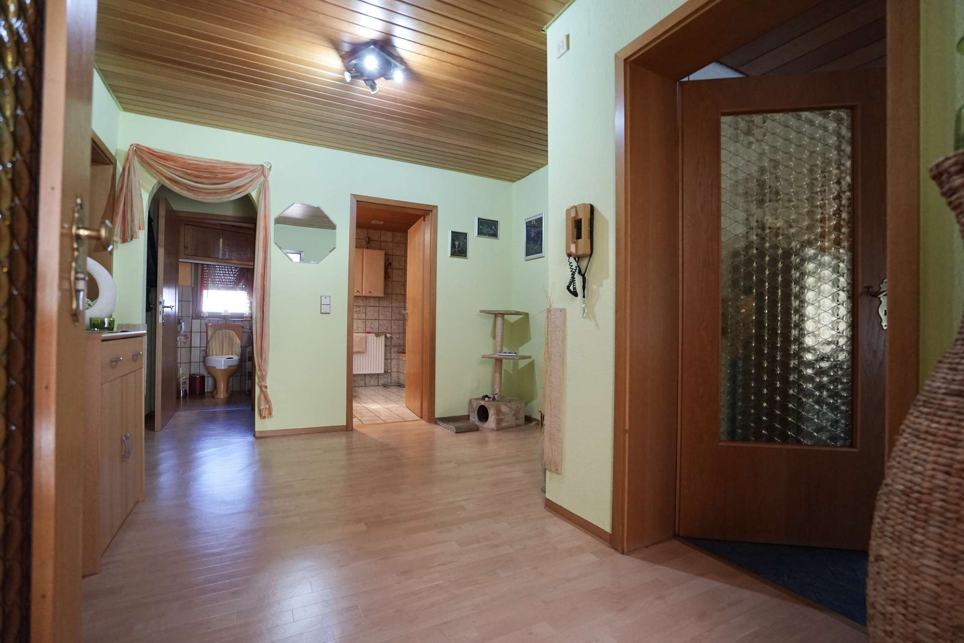 Erdgeschoss Wohnung (vermietet)