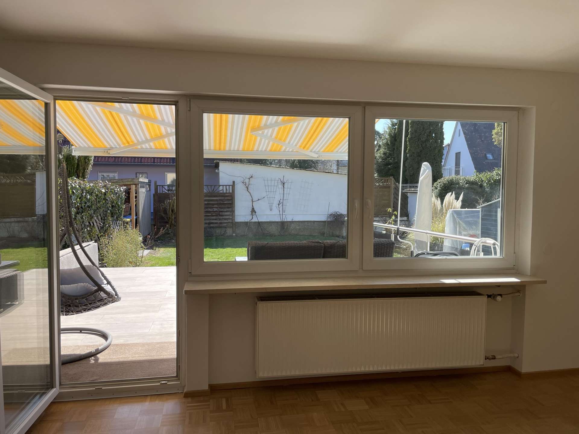 Blick und Zugang zur Terrasse