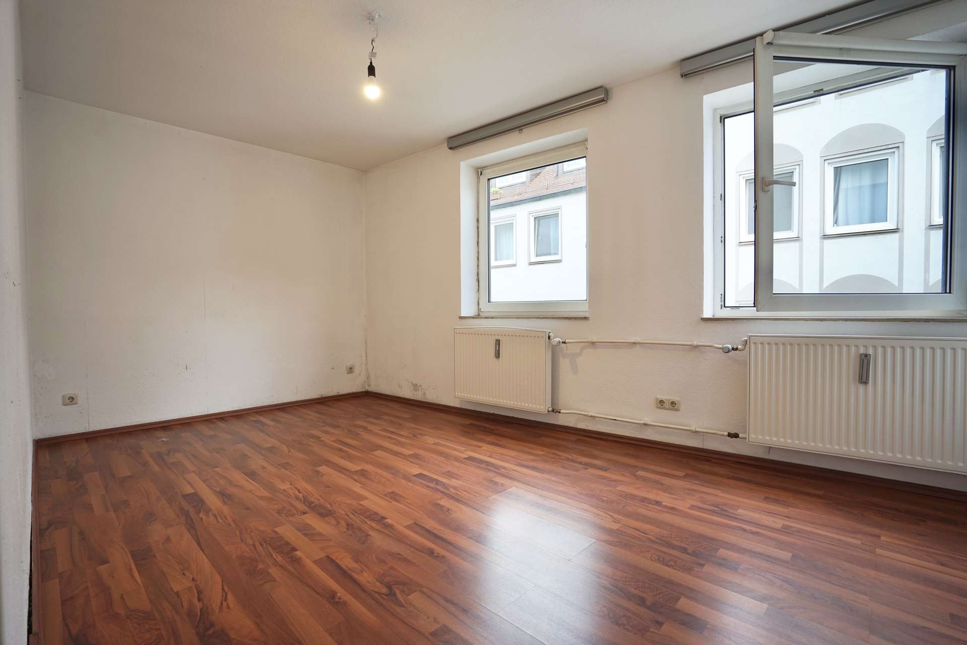 ruhiges Schlafzimmer im 2. OG