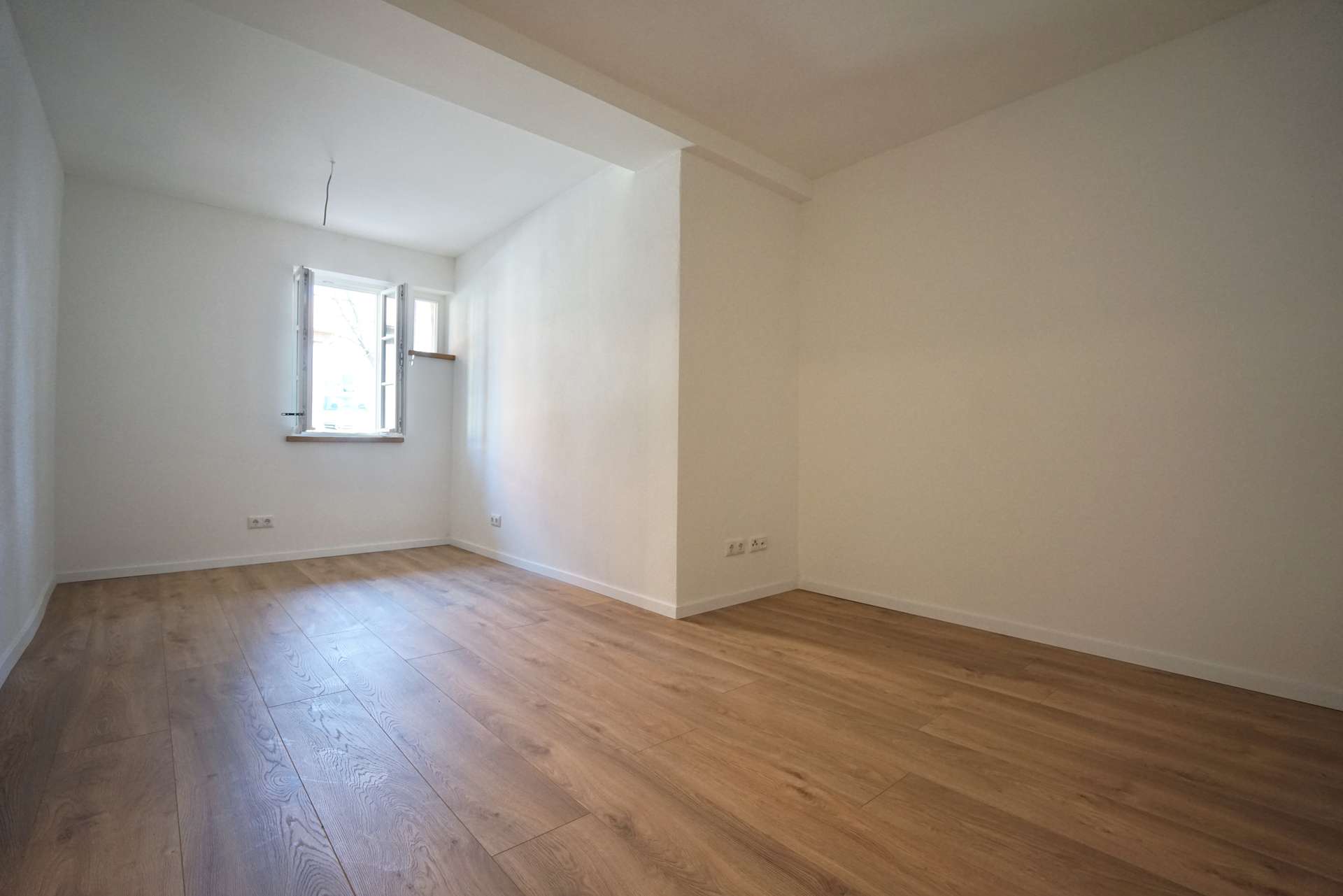 großzügig geschnitten 