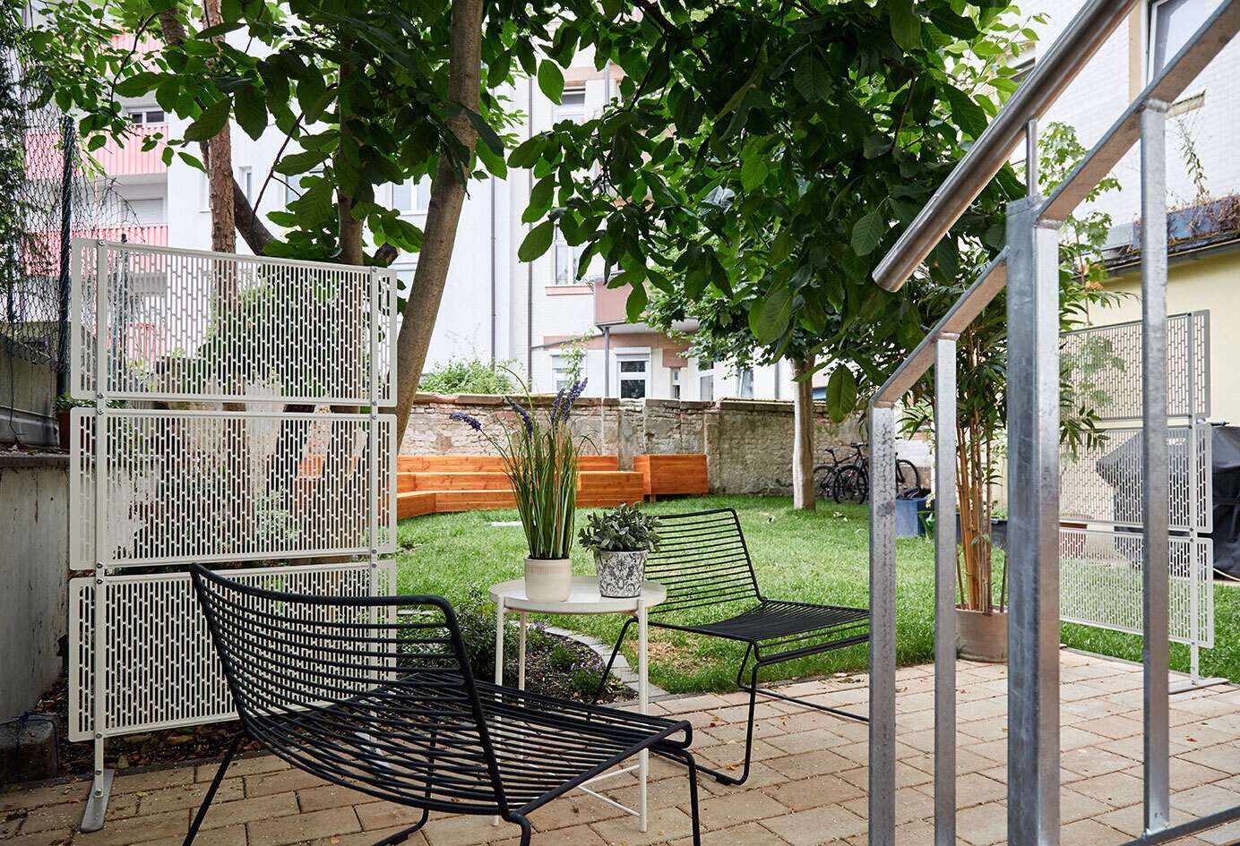 & Garten mit Gemeinschaftsnutzung