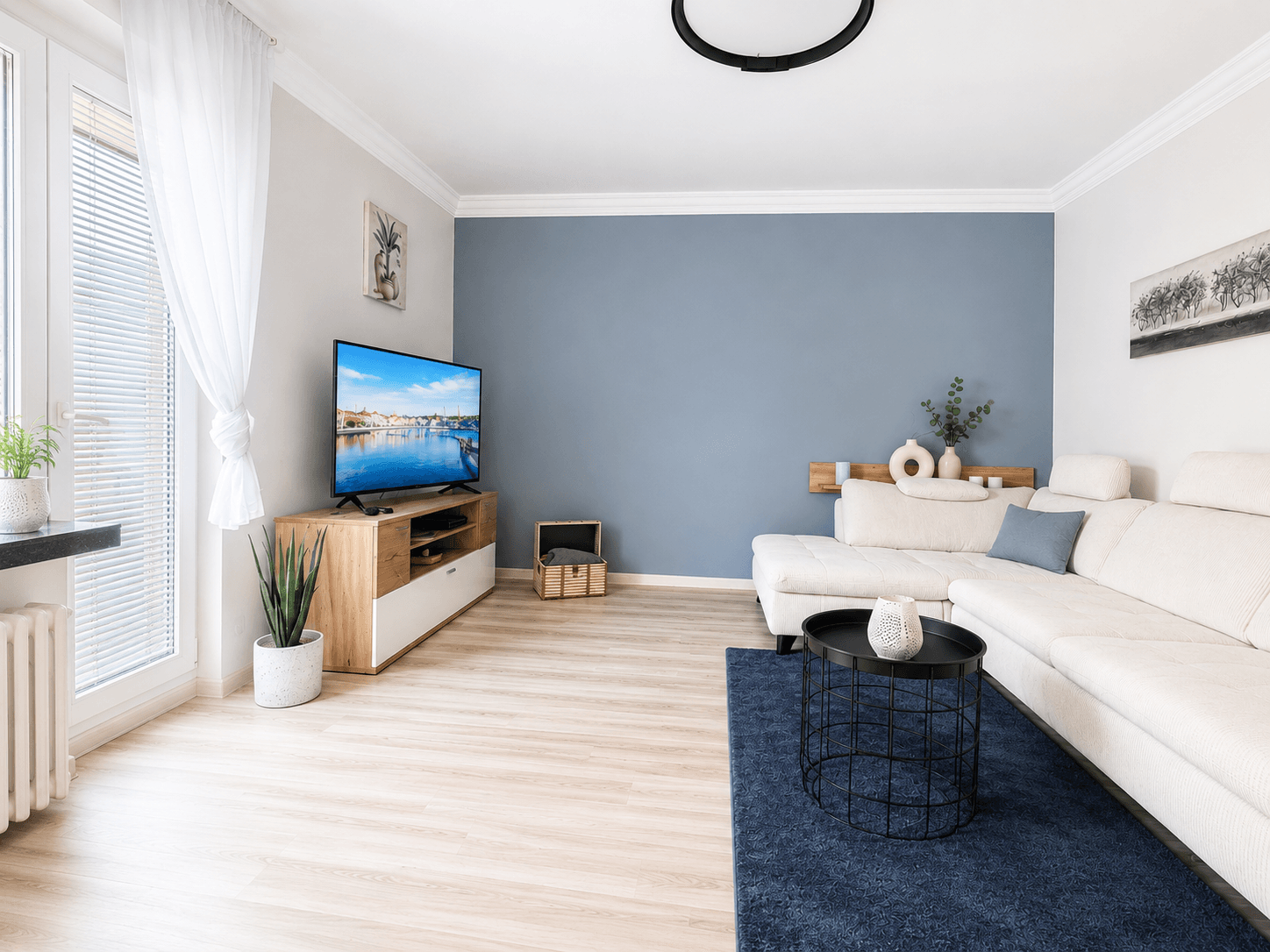 Moderne 2 Zimmerwohnung mit Balkon, Stellplatz und attraktiver Raumaufteilung in ruhiger Lage – Bild 3