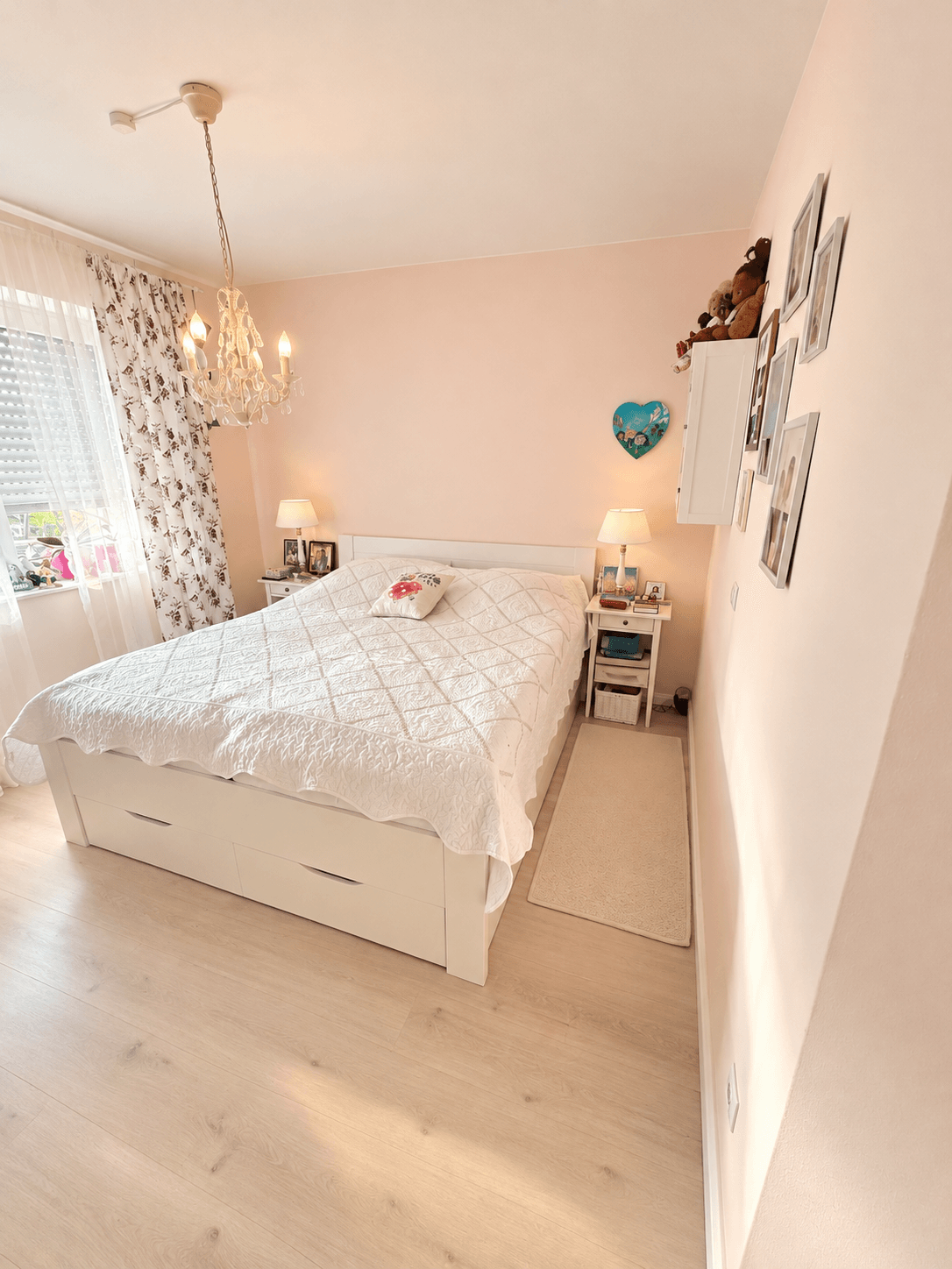 Attraktive Erdgeschosswohnung mit eigenem Garten und überdachter Terrasse – Bild 5