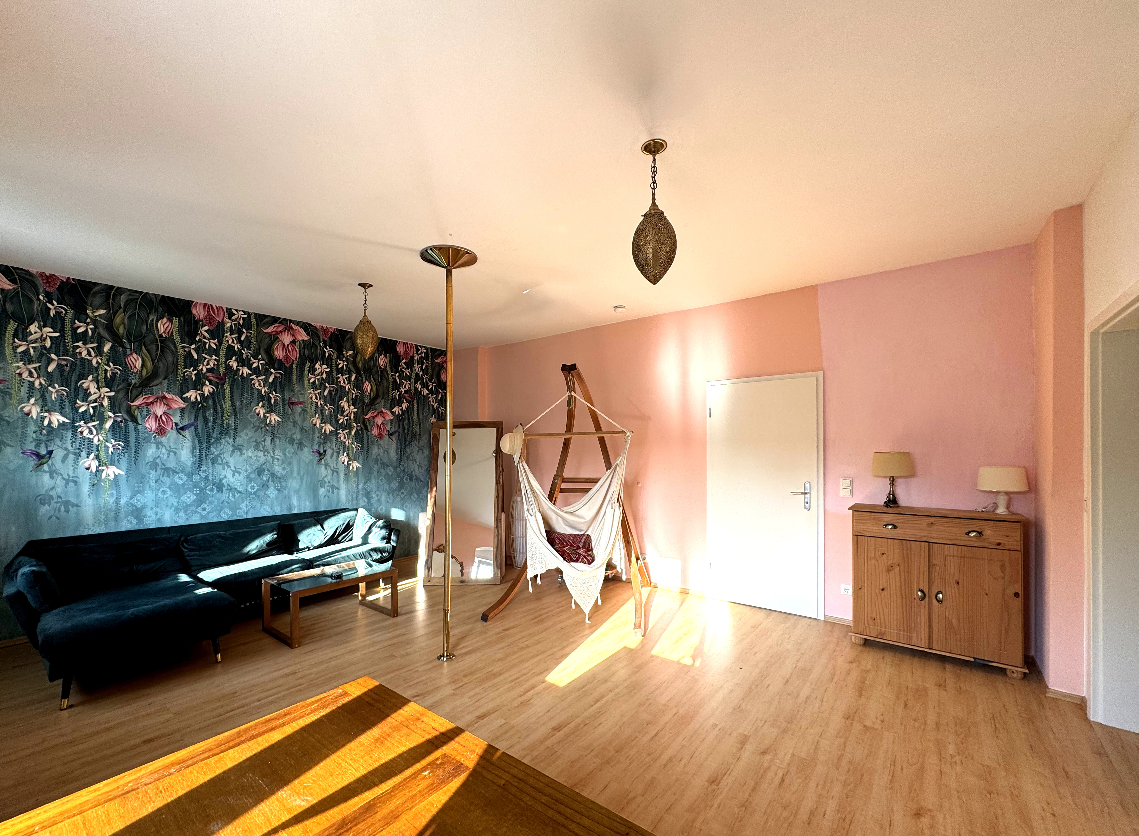 Bezugsfreie & wundervolle 3-Zimmer Altbauwohnung  in Prenzlauer Berg – Bild 4
