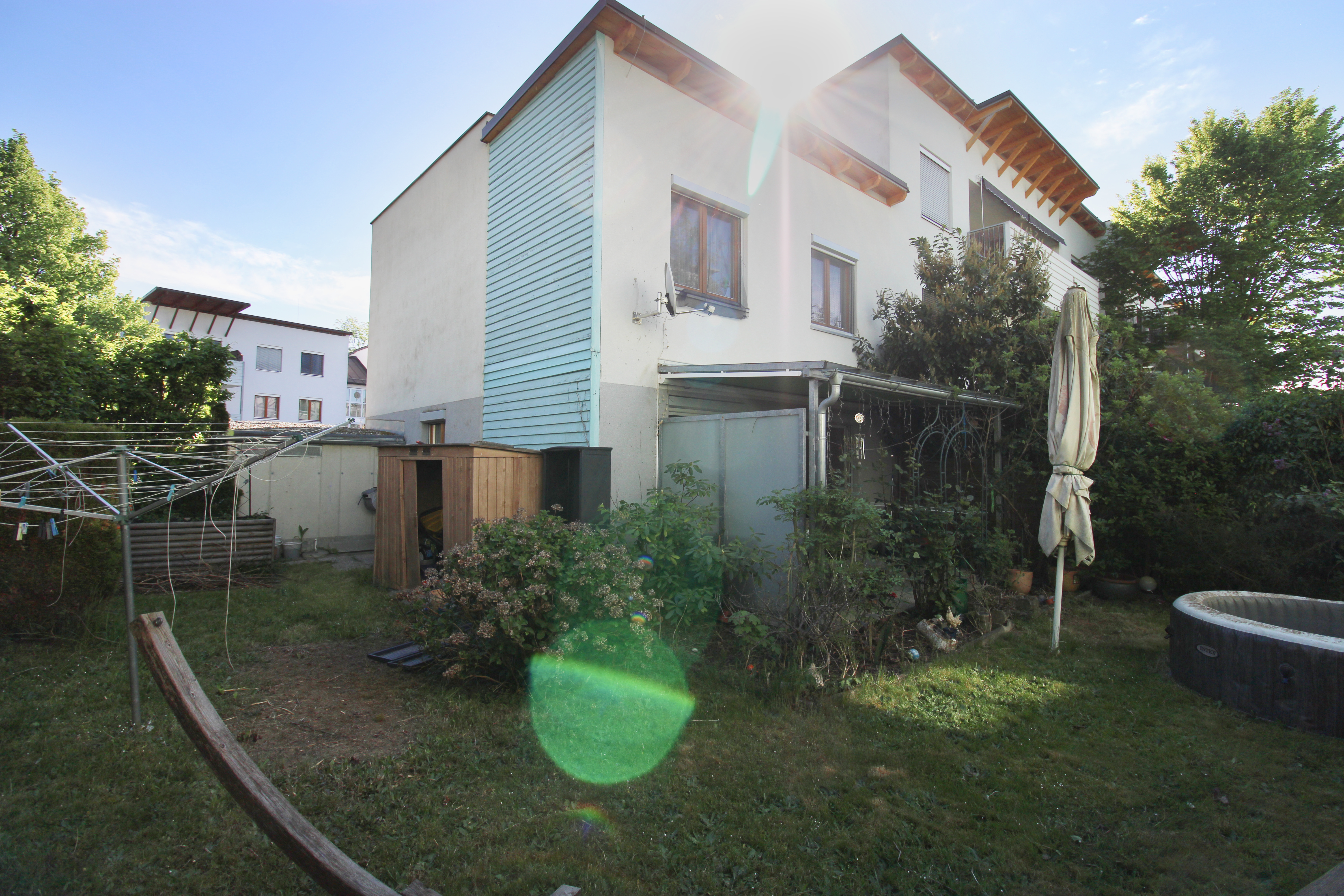 Hartberg: Eck-Wohnung mit Terrasse, Garten und TG-Platz Hartberg: Eck-Wohnung mit Terrasse, Garten und TG-Platz