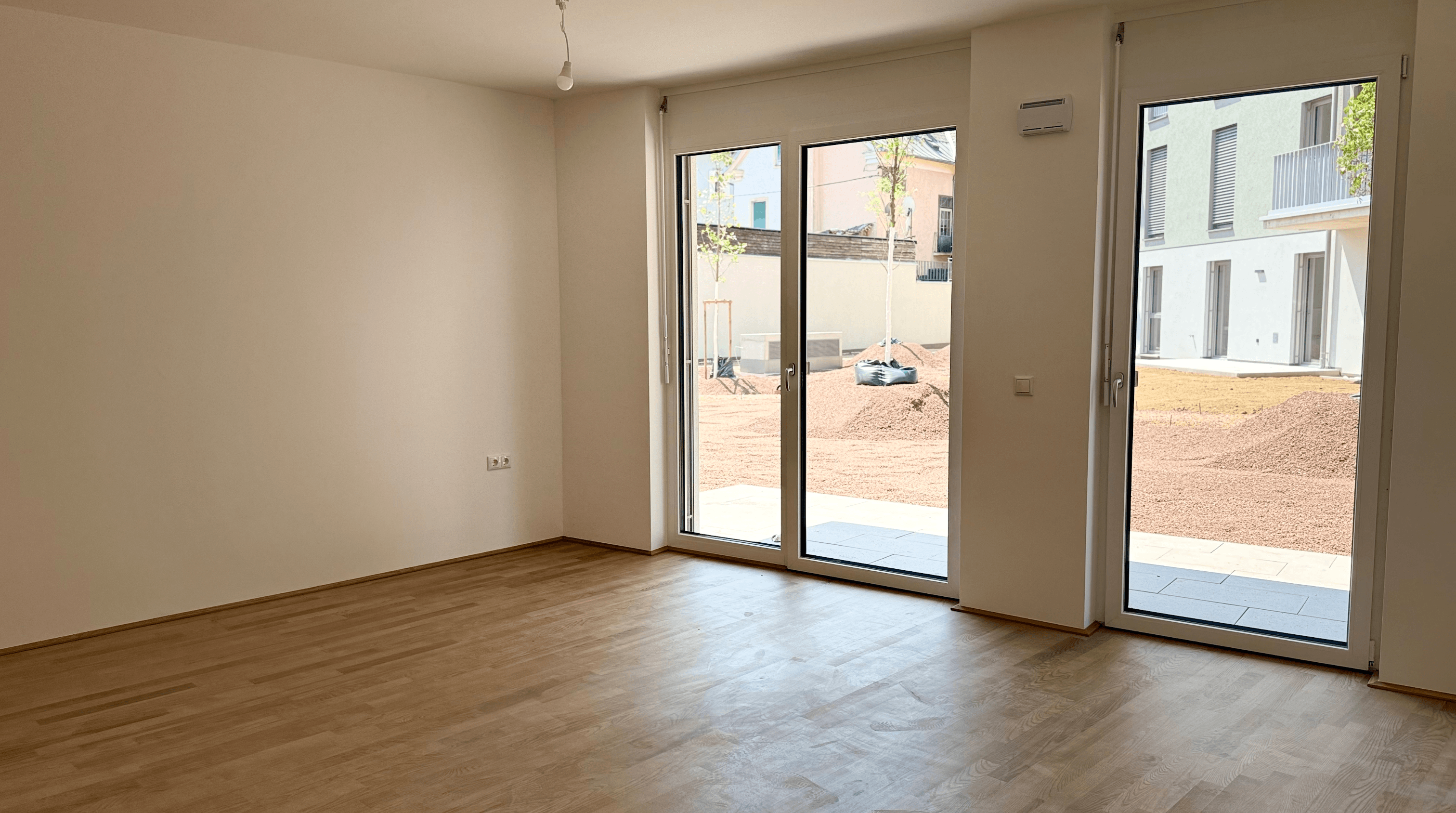Moderne 3-Zimmer-Erstbezugswohnung mit Balkon und Garten Moderne 3-Zimmer-Erstbezugswohnung mit Balkon und Garten