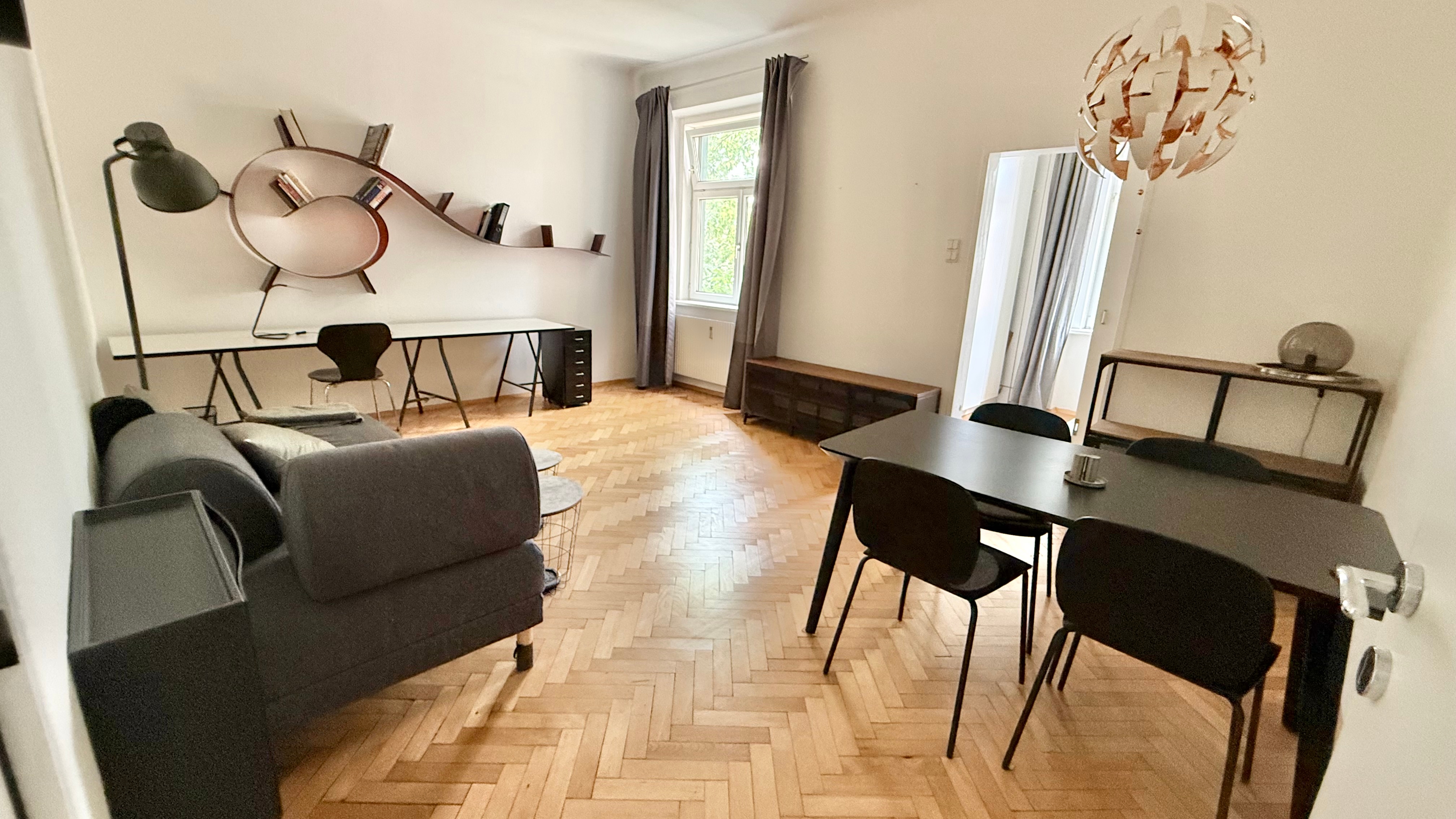 Gemütliche 2-Zimmer-Wohnung mit Balkon Nähe Lendplatz Gemütliche 2-Zimmer-Wohnung mit Balkon Nähe Lendplatz