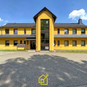 Ansicht Parkplatz oberer Hauseingang