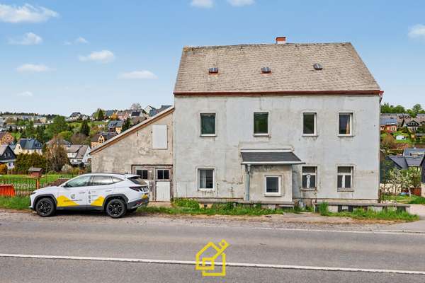 Grundstein für Ihren Neustart – Sanierungsobjekt oder Baugrundstück in Schneeberg