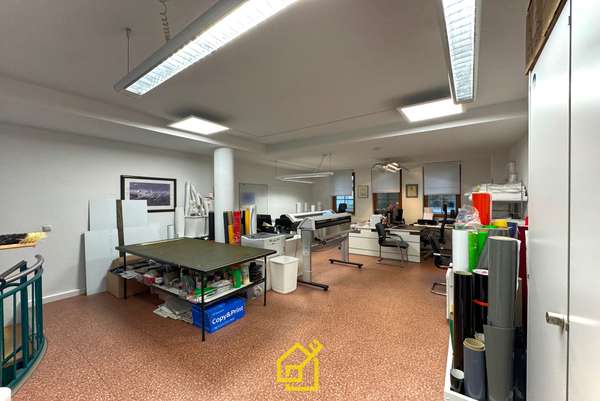 Modern, zentral, vielseitig – Gewerbeeinheit für starke Geschäftsideen