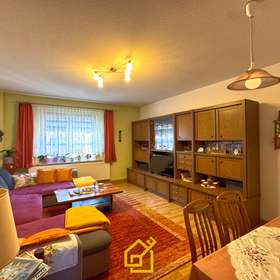 Wohnzimmer 1.OG rechts