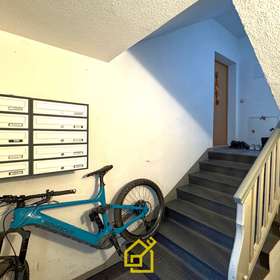 Hauseingang Treppenhaus