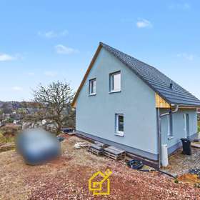 Seitenansicht Parkplätze