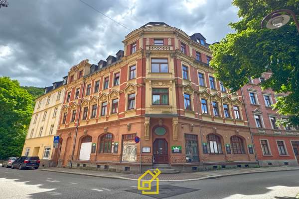 Zentral & renditestark: vermietete 2-Raum-Wohnung für Anleger