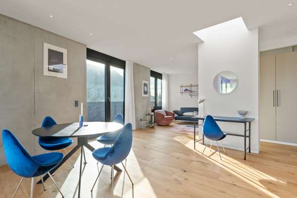 Offener Wohn- und Essbereich