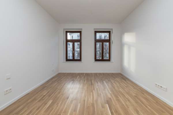 Schlafzimmer 1