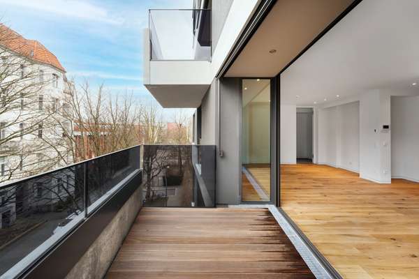 Balkon aus vergleichbarer Wohnung