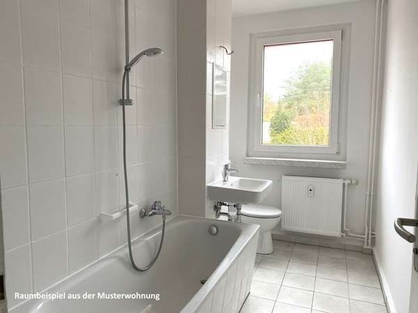 Wohnung_Kaufen_Schorfheide_Musterwohnung_Bad