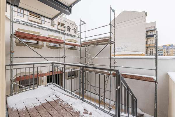 Balkon 1