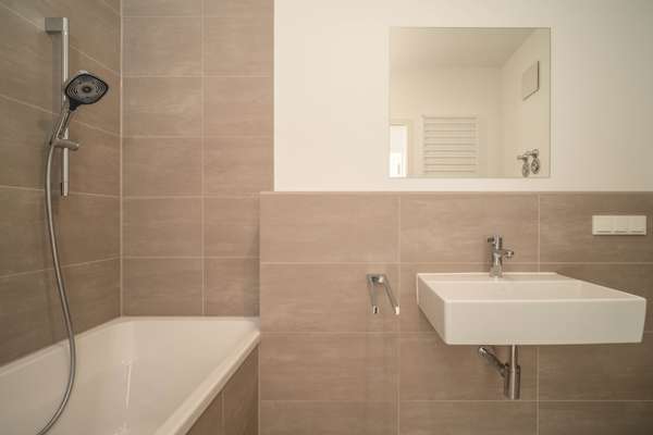 Badezimmer mit Wanne