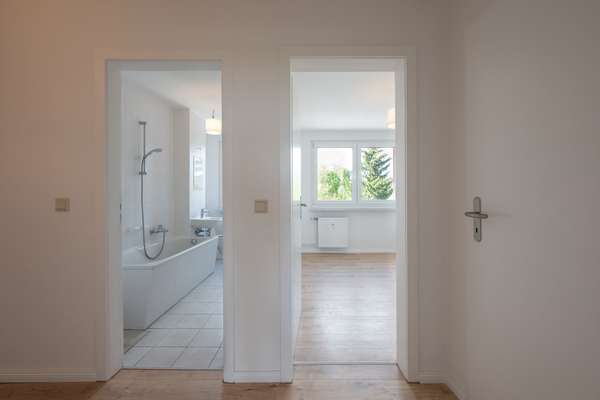 Wohnung_Kaufen_Brandenburg_Schorfheide Flur_links