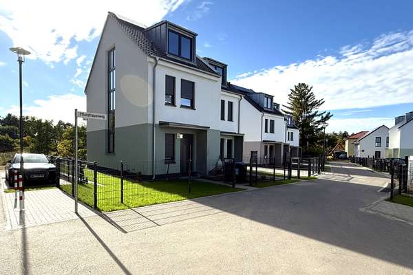 Hauskauf_Brandenburg_Erkner_Terra-Homes_Aussen__094111318