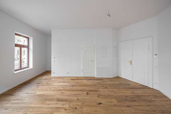 Wohn- und Schlafzimmer