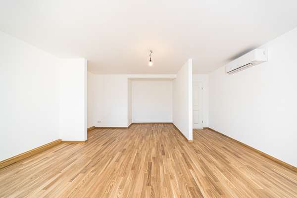 Wohn-/Schlafzimmer