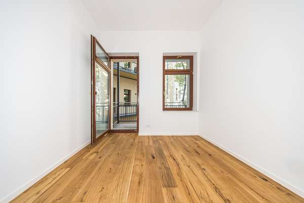 Küche mit Balkon