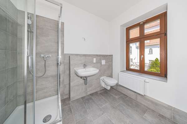 Modernes Tageslichtbad
