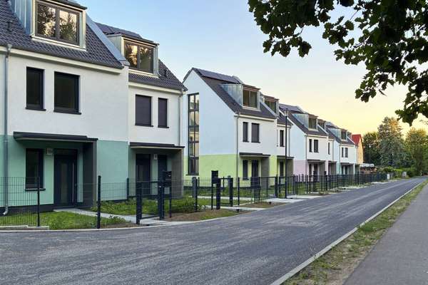 Hauskaufen_Terra_Homes_Gottesbrücker_Weg_15537_Erkner_außen (1)