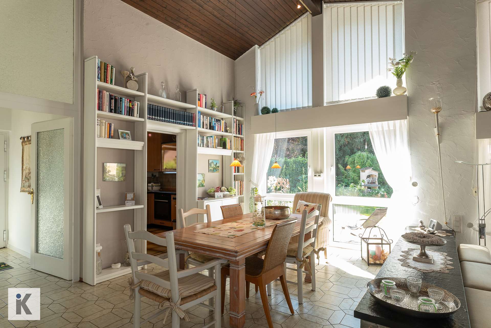 Eingangsbereich/ Esszimmer