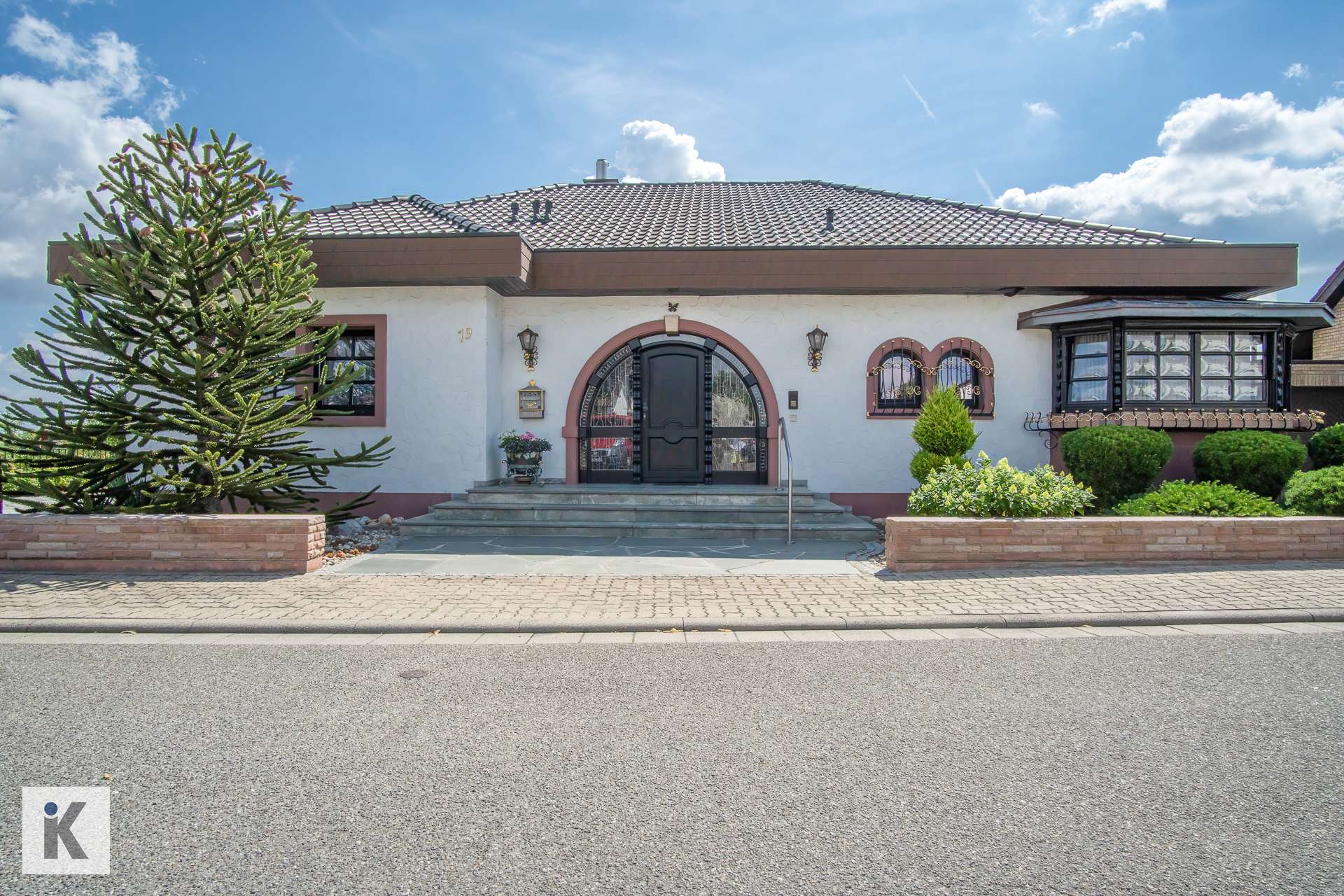 Haus Vorderansicht