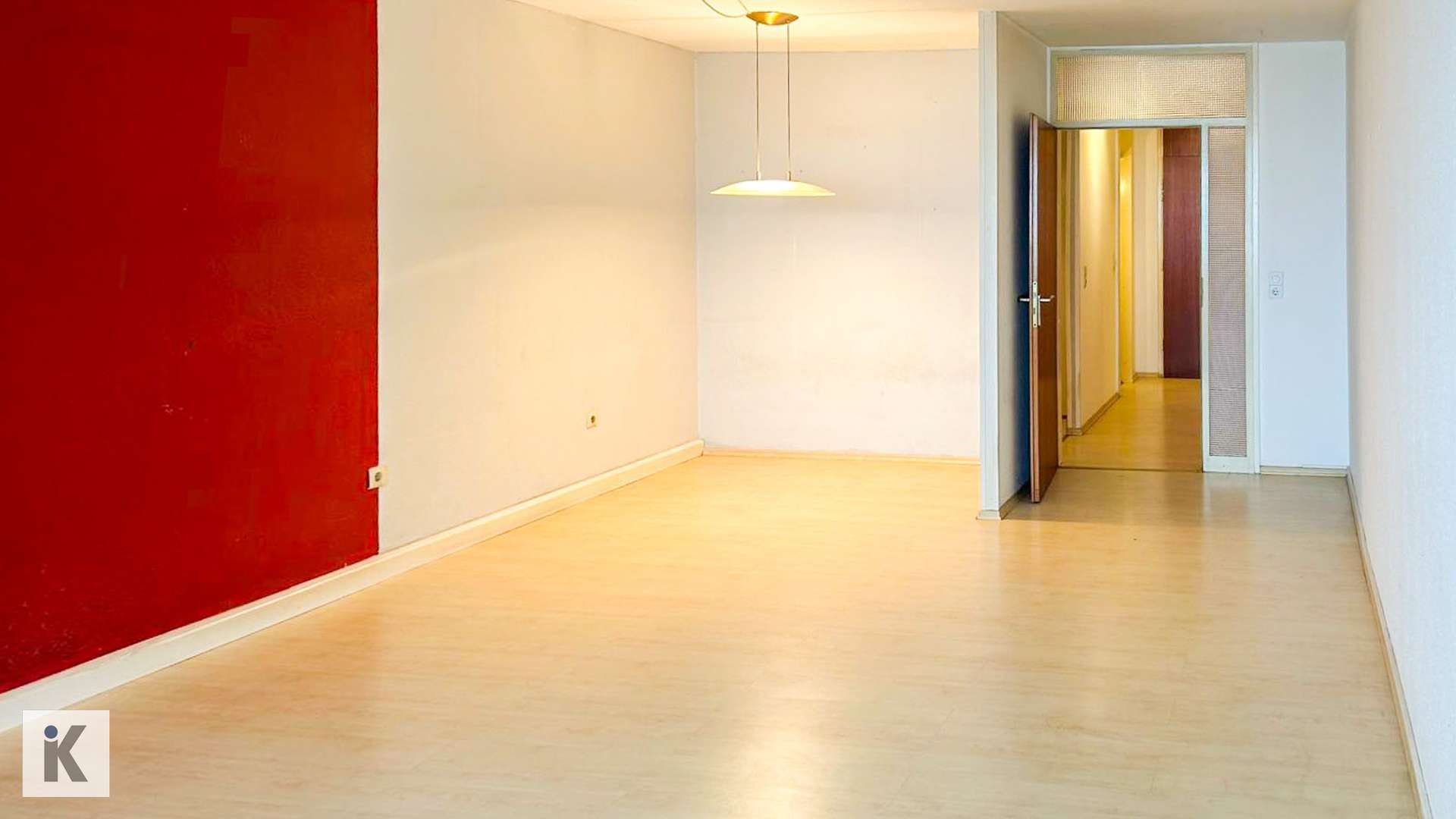 Wohn- und Schlafzimmer