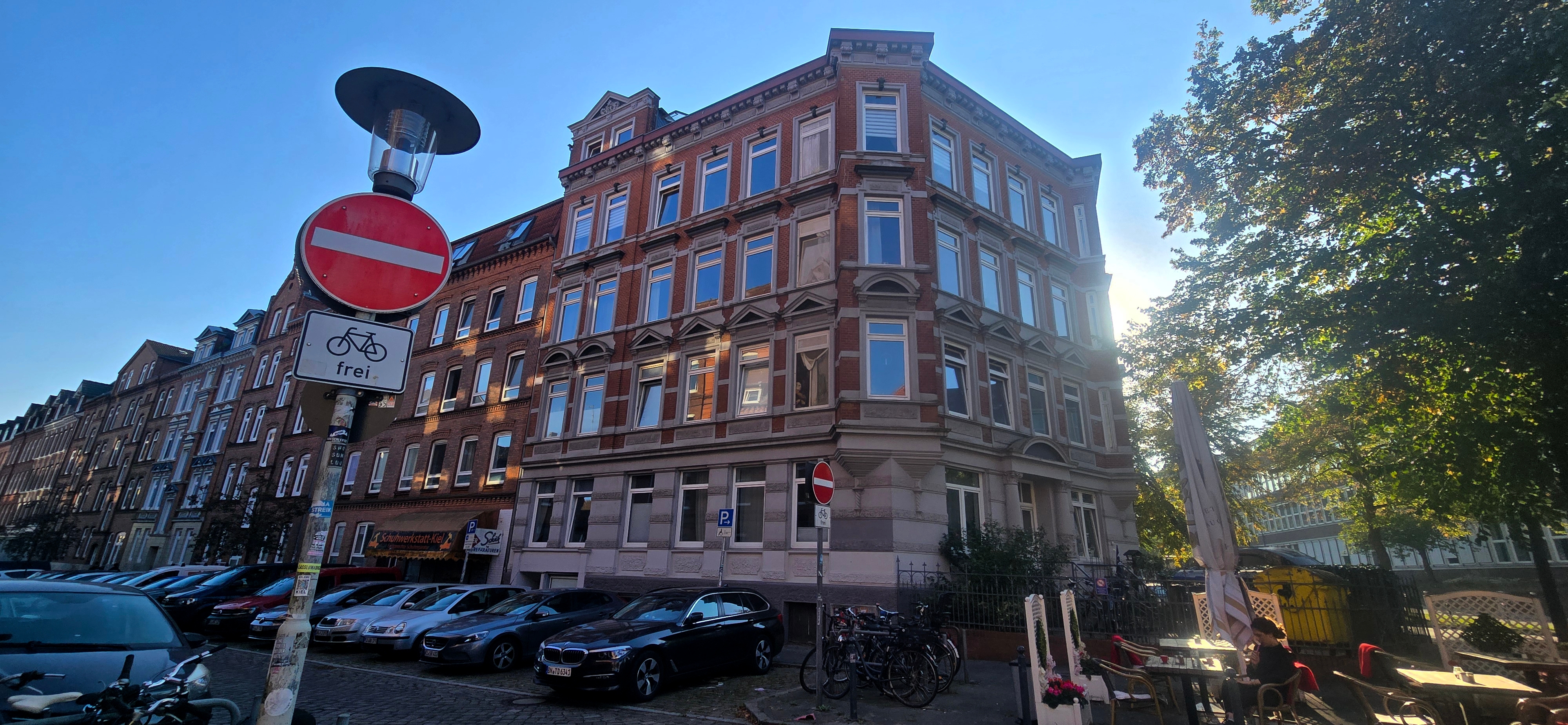 Schöne Altbauwohnung in der Kieler City