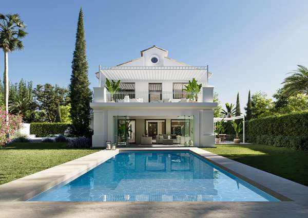 Luxuriöse renovierte und möblierte Immobilie in Nueva Andalucía