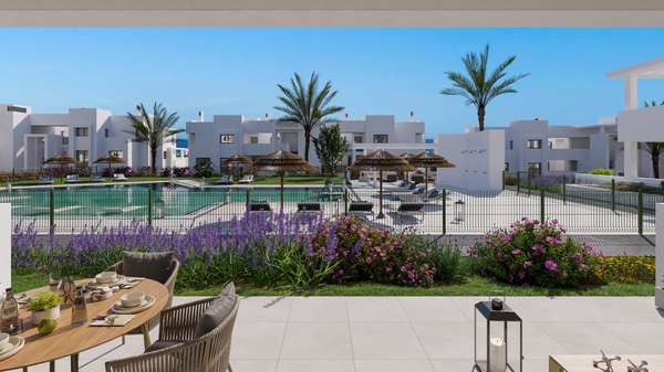 Exklusive Residenzen in Estepona mit Gärten und Meerblick