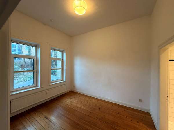 3-Zimmer-Wohnung mit idealer Lage – Kirchhofallee / Südfriedhof