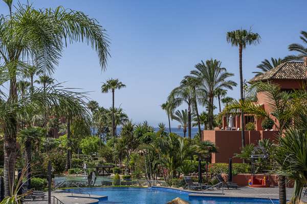 Erdgeschosswohnung am Strand in Estepona Ost